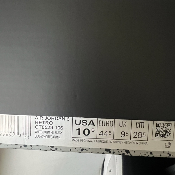 Jordan 6 carmine - Picture 2 of 4